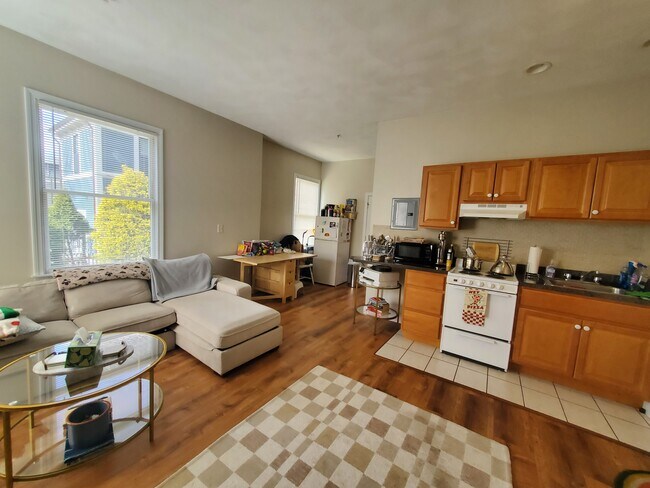 Foto del edificio - 362 Harvard St