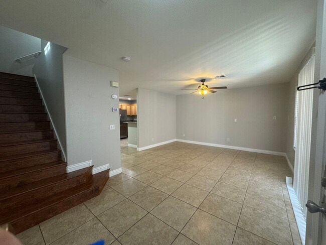 Building Photo - 2066 Cary Grant Ct