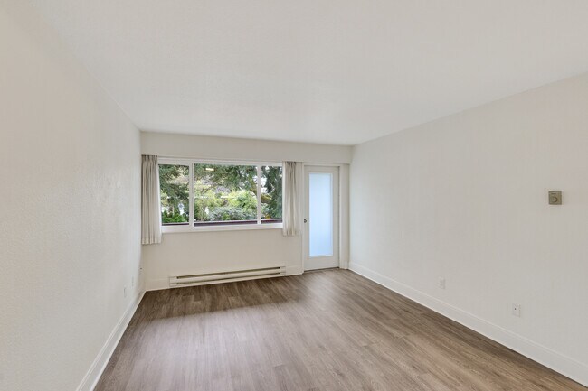 Photo du bâtiment - Green Acre Apartments