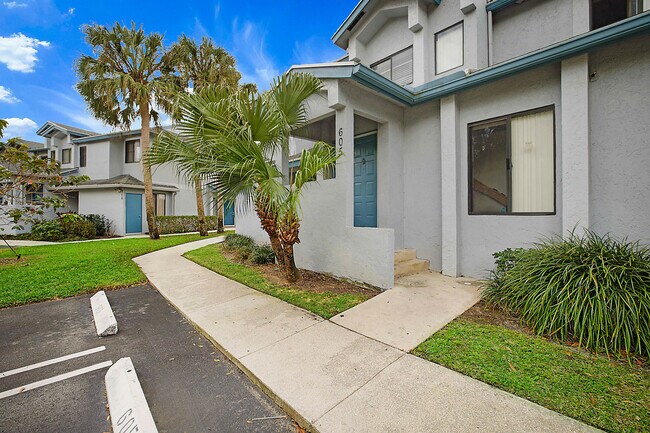 Foto del edificio - 605 Harbour Pointe Way