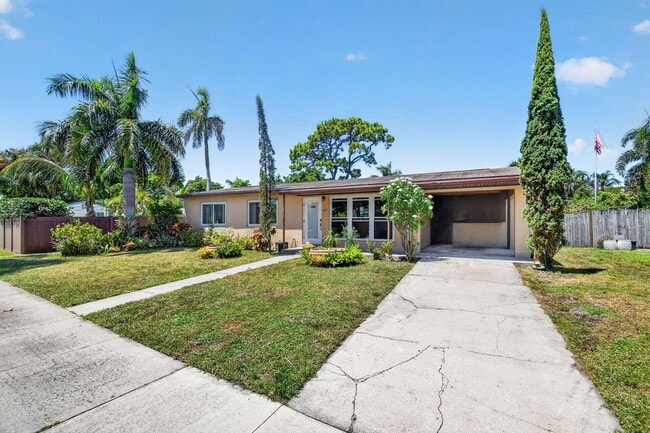 Building Photo - 907 Wright Dr