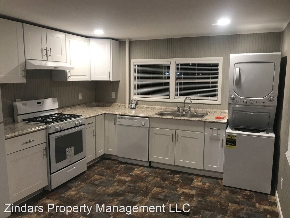 Foto del edificio - 2 br, 1 bath House - 34 Arlington Drive