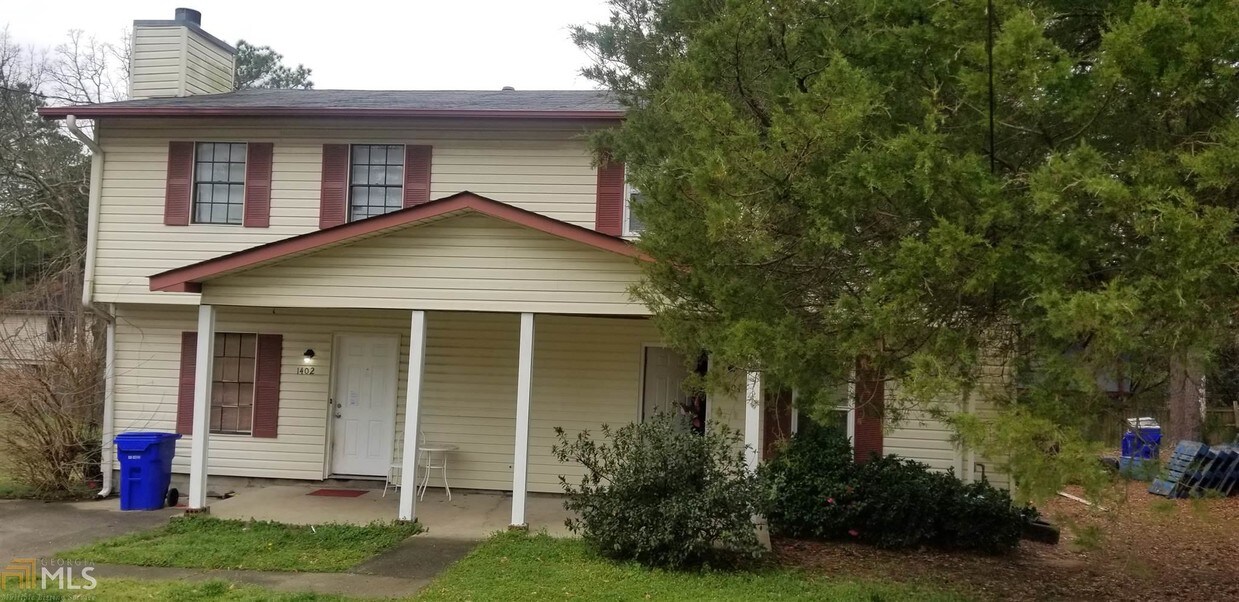1404 Irwin Bridge Rd NW, Conyers, GA 30012 House Rental in Conyers