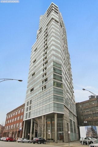 Building Photo - 510 W Erie St