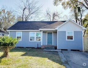 Building Photo - 4514 Willowbrook Blvd