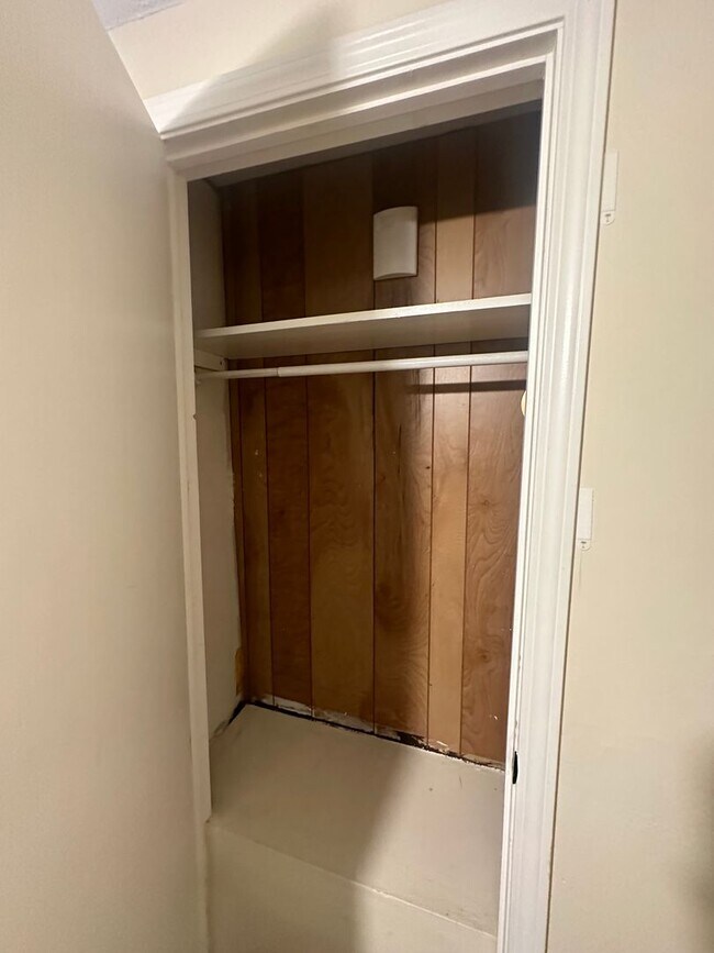 Foto del edificio - Pre-Leasing Now for Fall Semester 2026