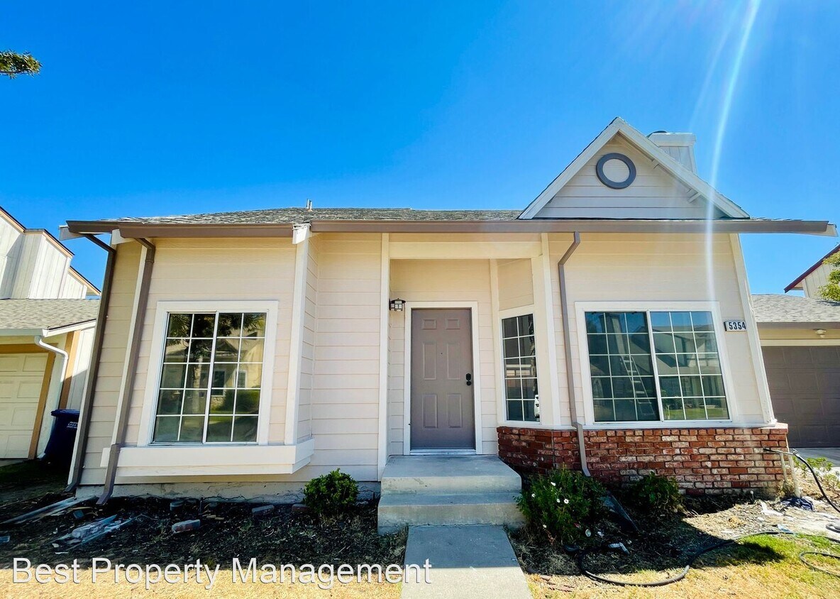 Primary Photo - 3 br, 2 bath House - 5354 Meadow Wood Ln