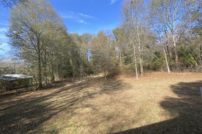 Building Photo - Affordable 2-Bedroom Home in Oconee County...