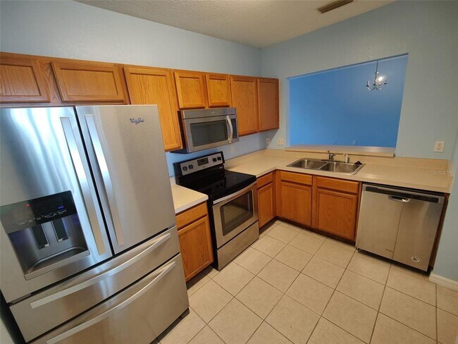 Building Photo - 9506 Newdale Way