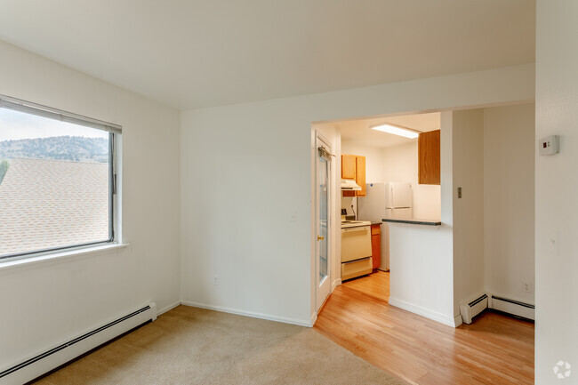 1BR, 1BA - 450 SF - Elder Square Apartments