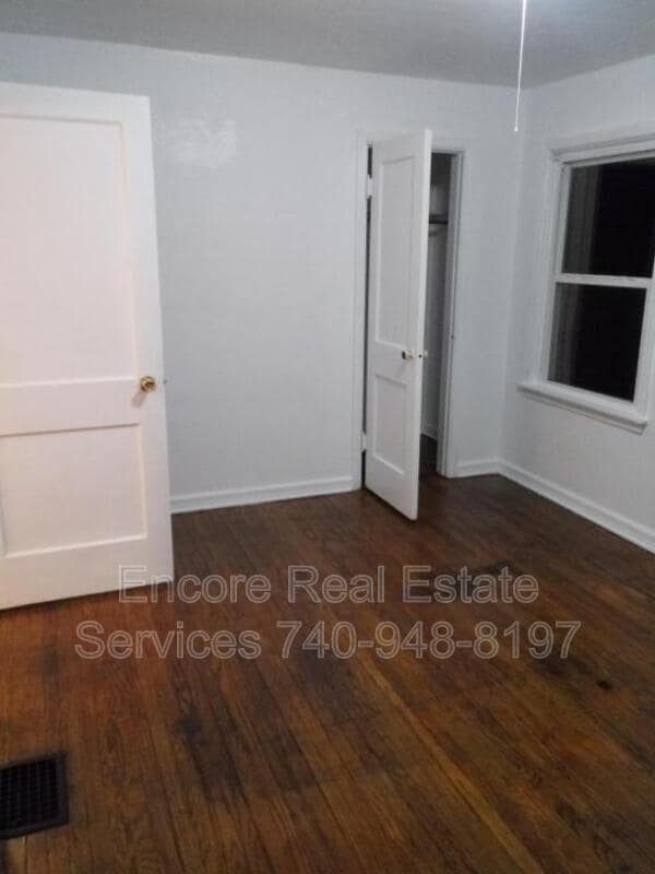 Building Photo - 163 Isabelle Rd