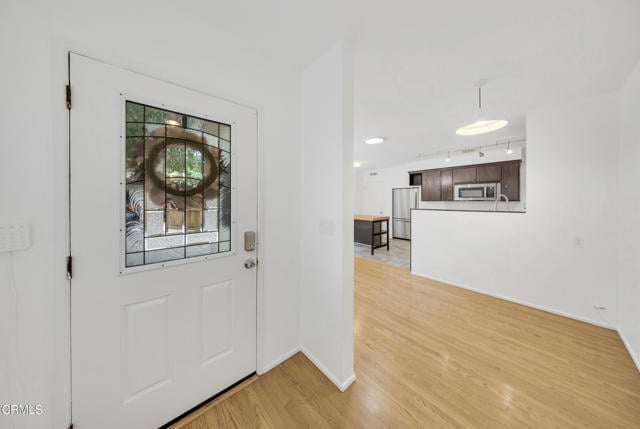 Building Photo - 391 E Highland Ave