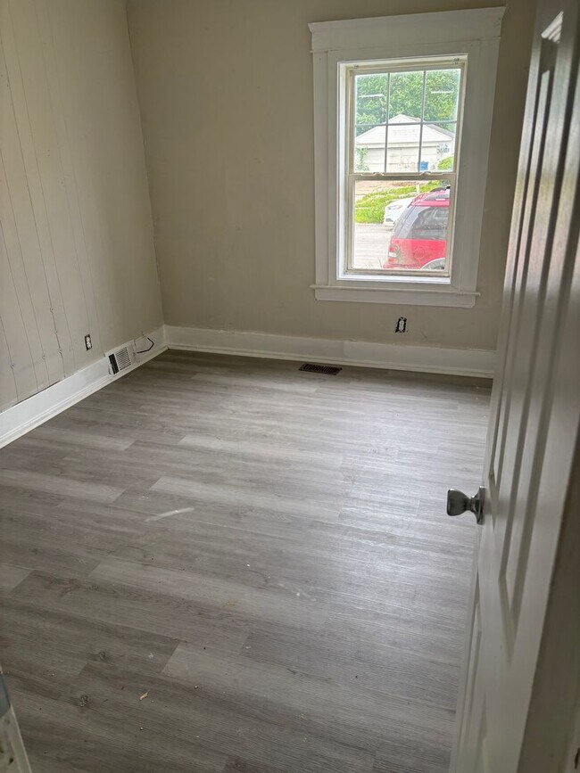 Building Photo - Section 8 Accepted!!!