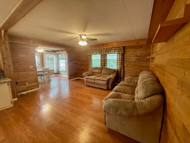 Foto del edificio - 7001 142nd Ave N