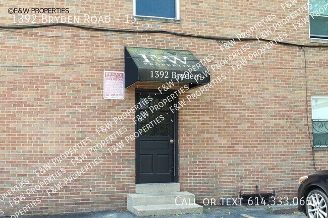 Foto del edificio - 1392 Bryden Rd