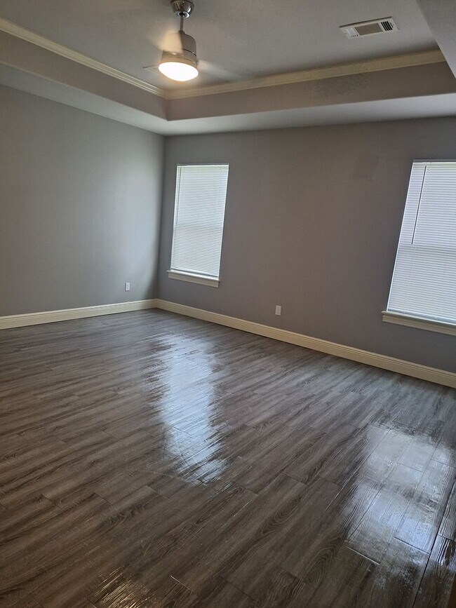 Foto del edificio - 3 bedroom Duplex