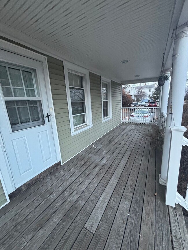 Foto del edificio - 318 Front St