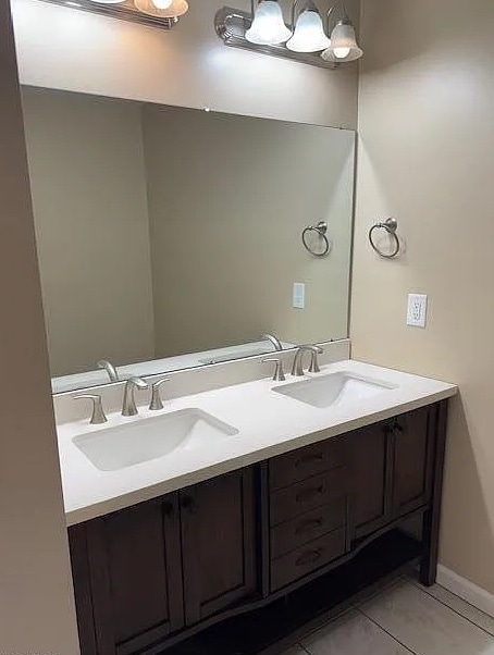 Foto del edificio - 660 Jena Beth Dr