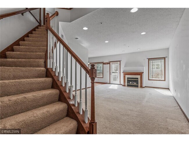 Building Photo - 5074 Yuma Ln N