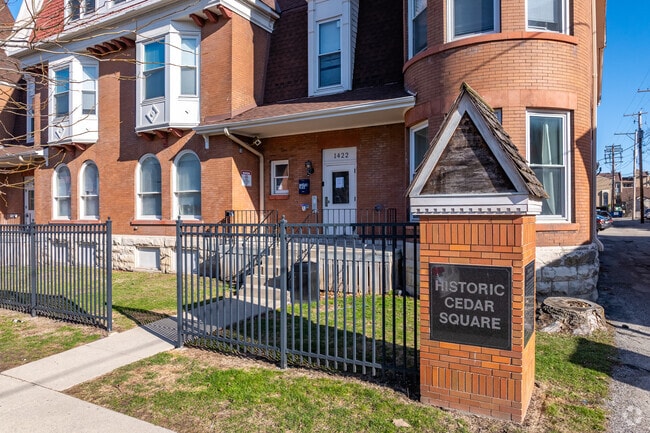 Entry - Cedar Row I