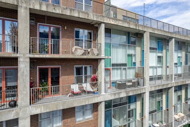 Building Photo - MidCity Lofts