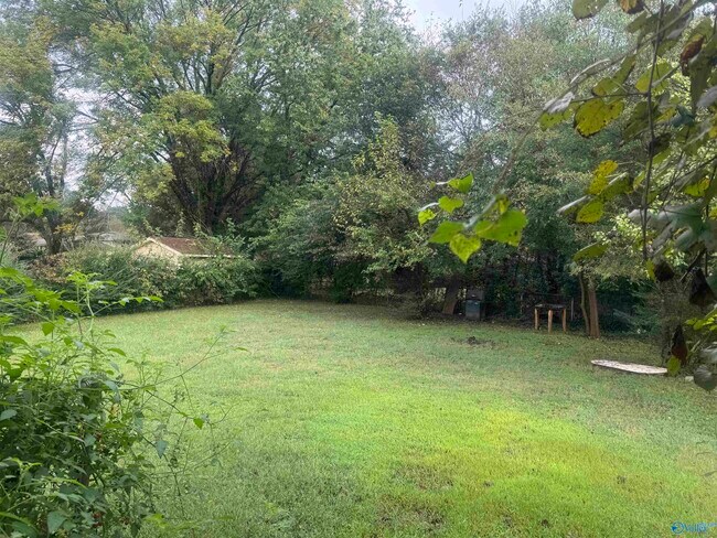 Foto del edificio - 4605 Broadmeadow Ln NW