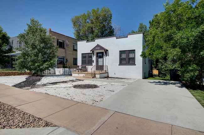 Building Photo - 3555 S Bannock St