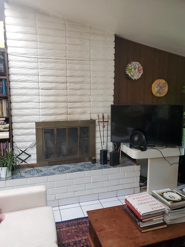 1426 Cerro Gordo St, Los Angeles, CA 90026 House Rental in Los