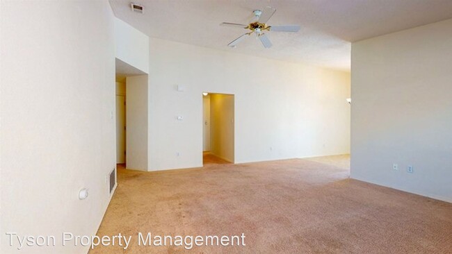 Building Photo - 3 br, 2 bath House - 11600 Singing Arrow SE