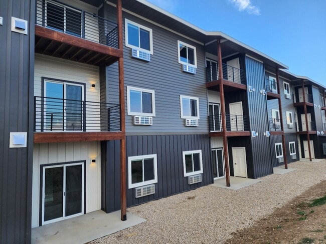 Building Photo - 2 bed/ 1.5 bath in Brand New Soldier Ridge...