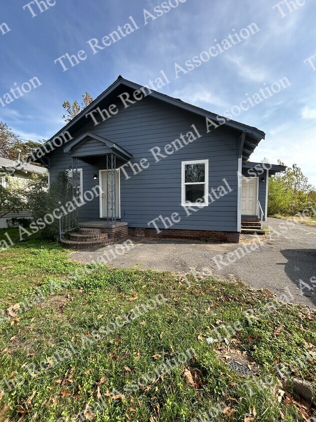 Foto principal - 1903 S Grand St