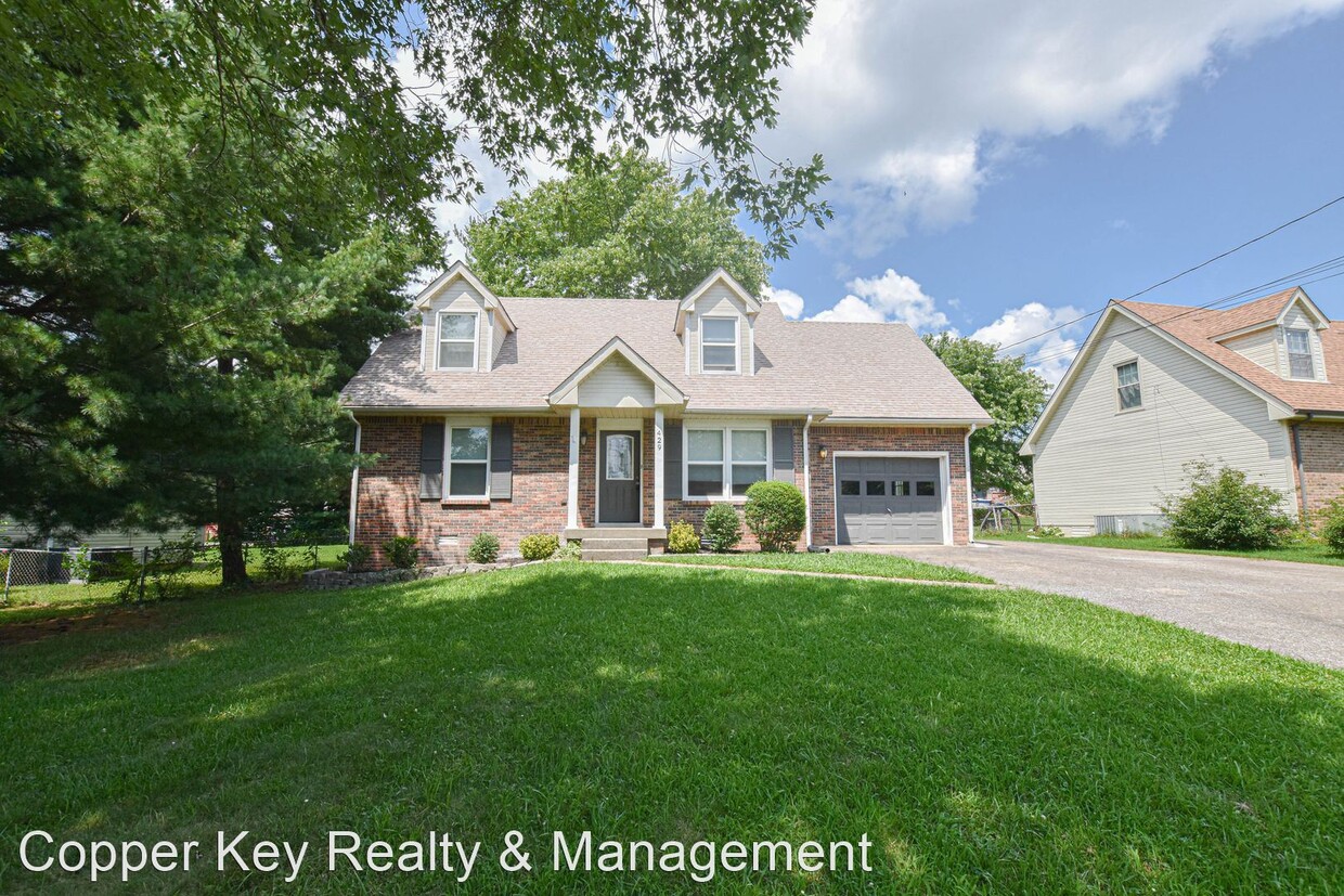 Primary Photo - 3 br, 2 bath House - 429 Helton Drive