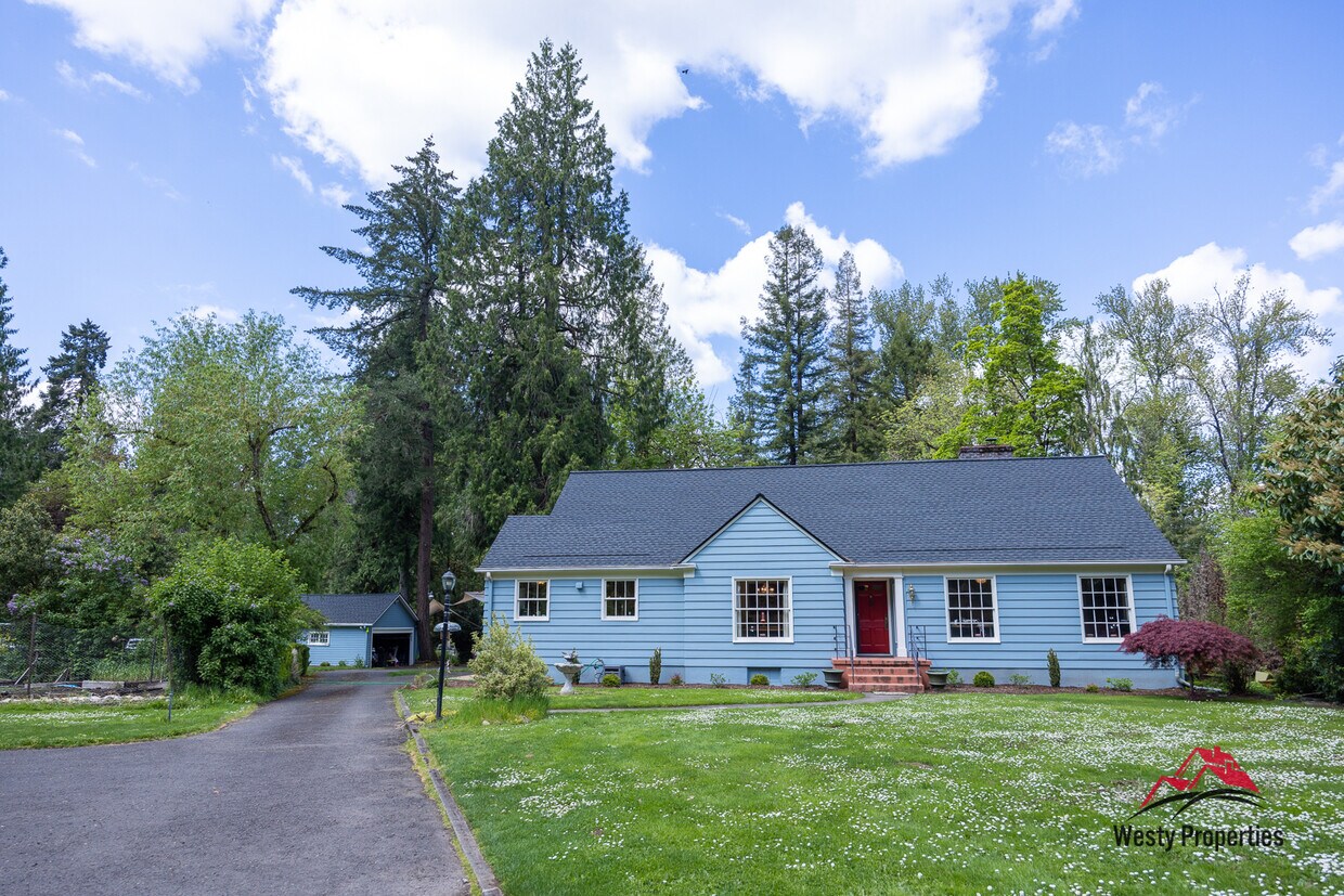 4917 SE Aldercrest Rd, Milwaukie, OR 97222 House Rental in Milwaukie, OR