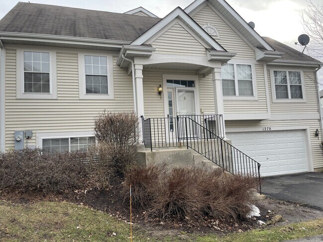 Building Photo - 1270 Derry Ln