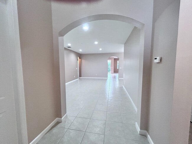 Photo - 2820 SW Butterfly Ln House