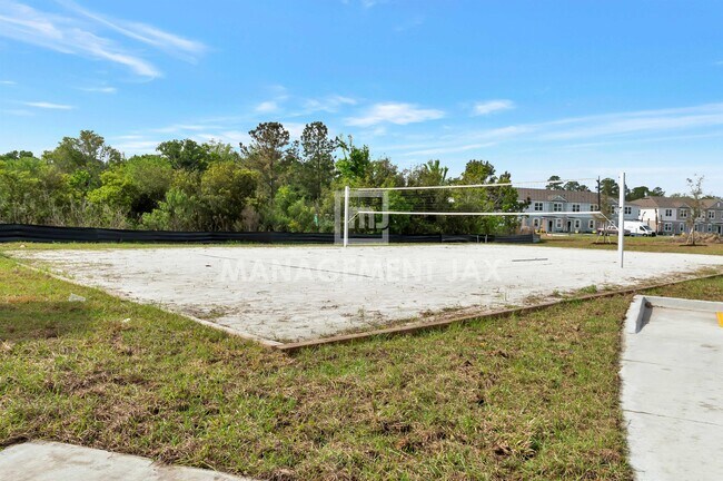 Building Photo - 8313 US-1