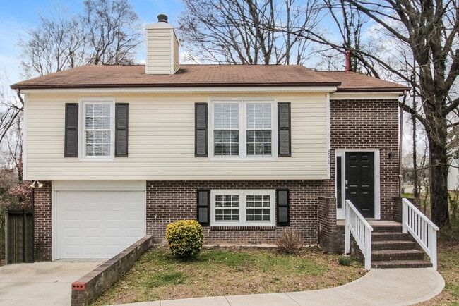 Building Photo - 8504 Beechbrooke Rd