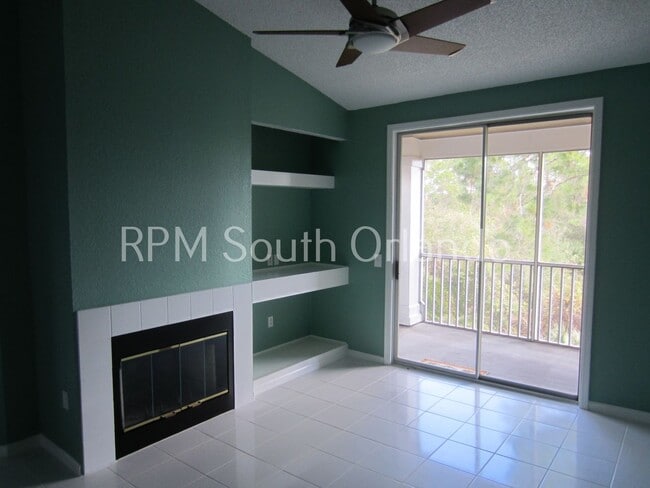 Building Photo - 13103 Mulberry Park Dr