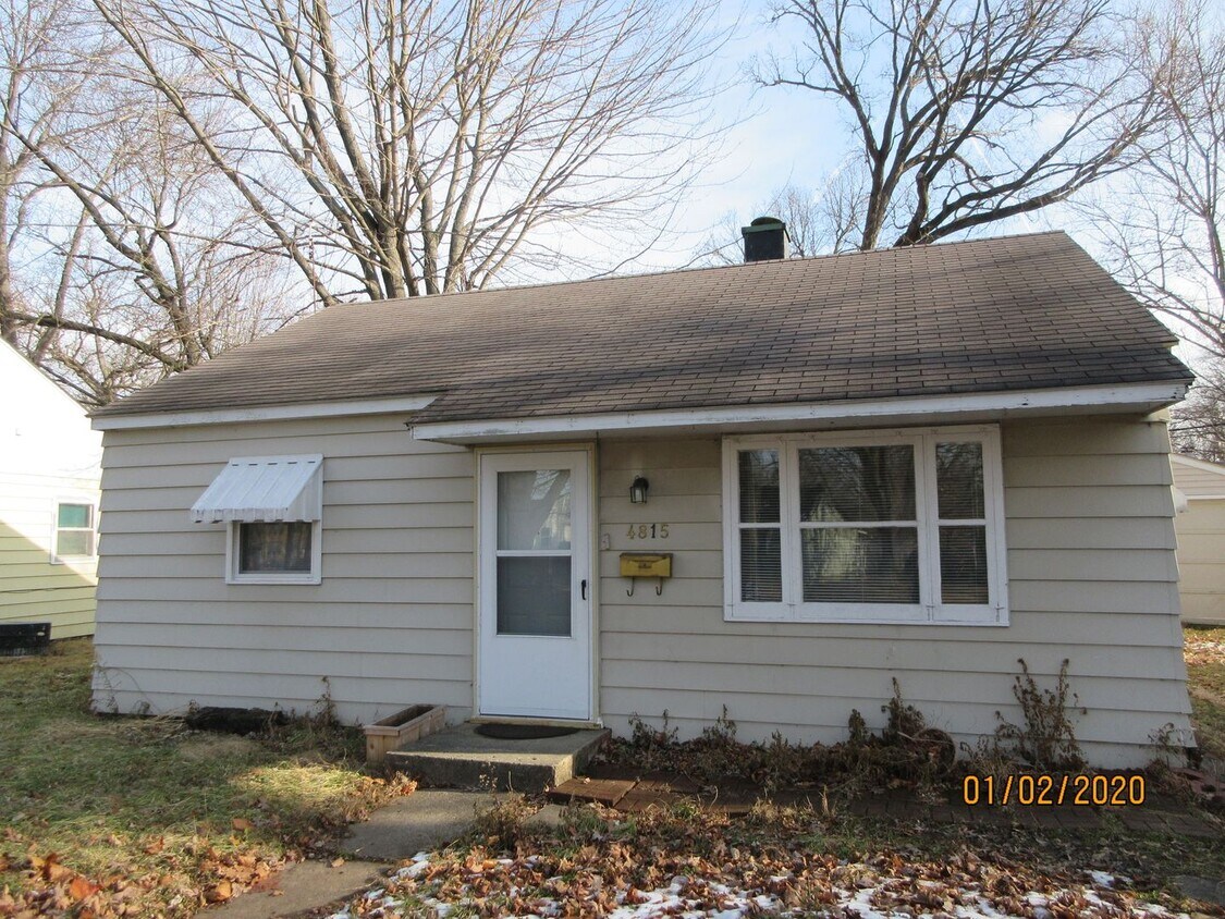 4815 Oliver St Two Bedroom Home with Rem... House Rental in Fort