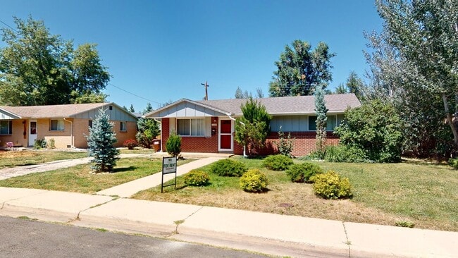Great home! 3/1.5 w flex room! - Great home! 3/1.5 w flex room!