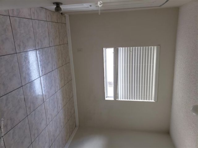 Foto del edificio - 9962 Twin Lakes Dr