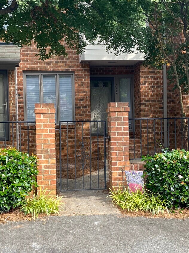 Photo - 655 Croston Dr (Winston-Salem, NC)