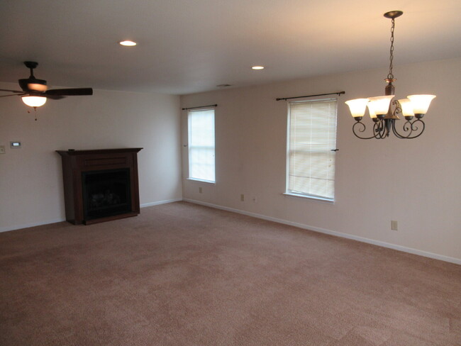 Building Photo - 3 bedroom 2 bath Ranch in Lincolnton!