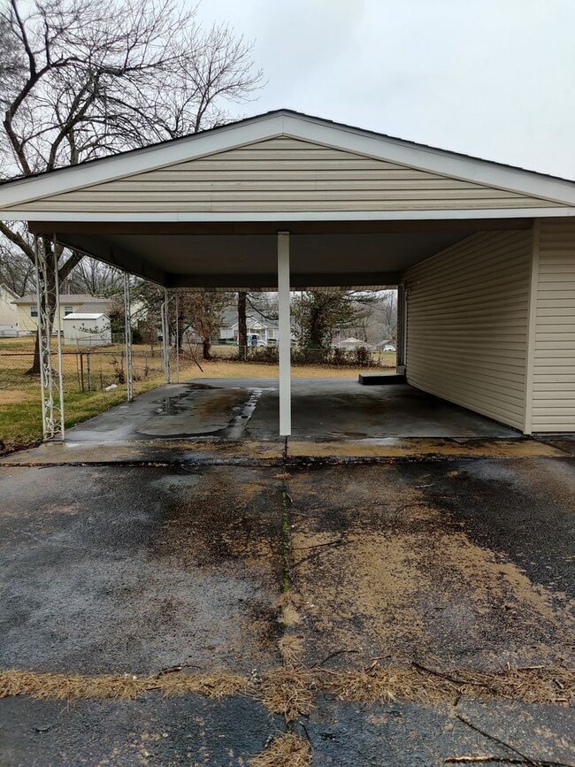 Building Photo - Coming Soon – 3-Bedroom Home for Rent