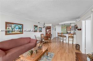 Foto del edificio - 6917 Collins Ave