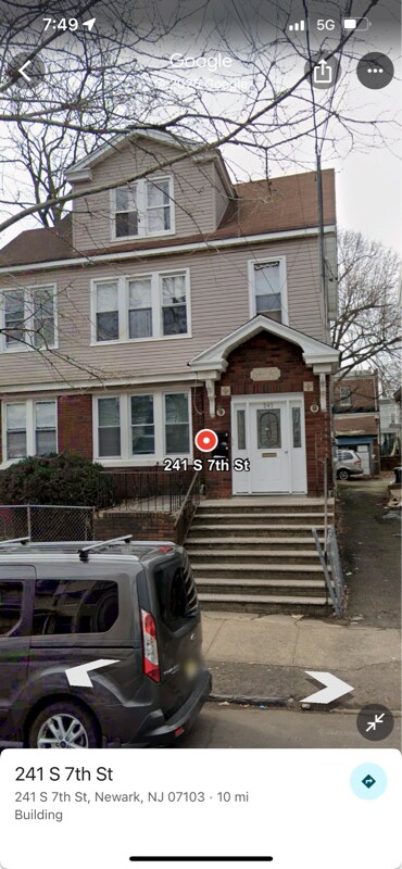 Foto principal - 241 S 7th St