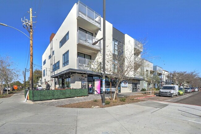 Foto del edificio - 504 E Roosevelt St