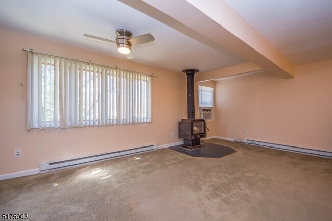 Foto del edificio - 761 Brooklyn Mountain Rd