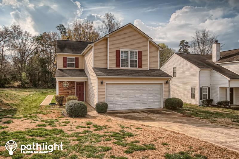 7011 Hidden Creek Drive, Charlotte, NC, 28214 House Rental in