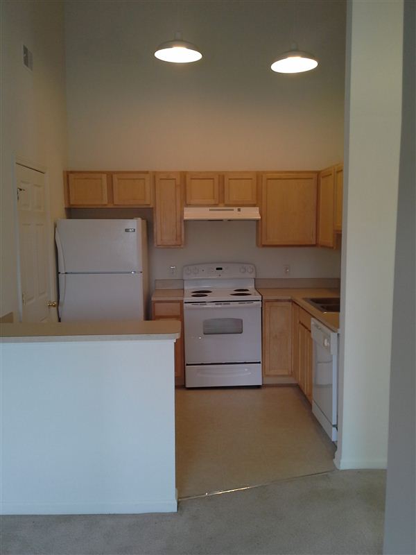 Building Photo - 3773 S Wayne Rd